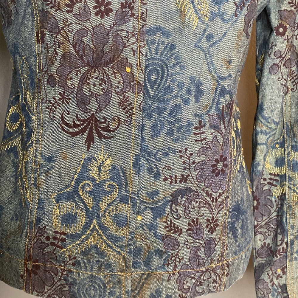 Chicos Embellished Floral Beaded
Metallic Rhinestone Boho Jean Jacket - Size S - Picture 5 of 9